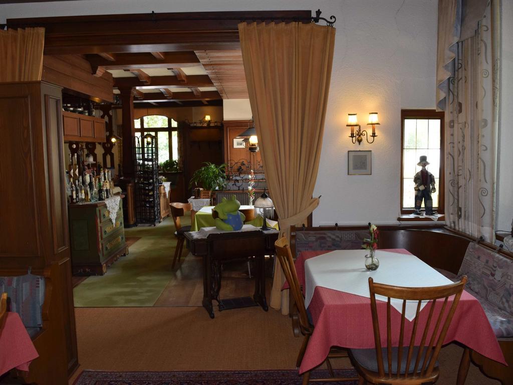Hotel-Restaurant Ochsen Haslach im Kinzigtal Exterior photo