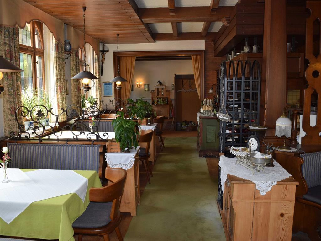 Hotel-Restaurant Ochsen Haslach im Kinzigtal Exterior photo